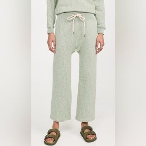 THE GREAT.
Relay Sweatpants Heather Bright Pine Green Wide Leg Size 2 Medium